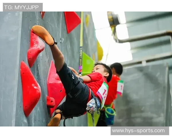 攀岩战术解析上海攀岩队如何运用包夹体系提升竞技水平